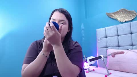 Aura Arnau online show from 01-12-26, 06:35