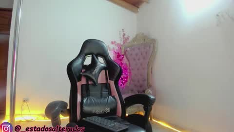 aura online show from 01-17-26, 03:33