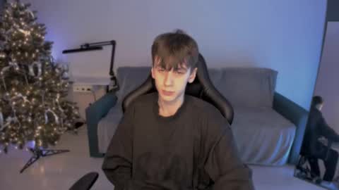 auracrye online show from 12-31-24, 01:04