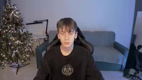 auracrye online show from 01-02-25, 09:07