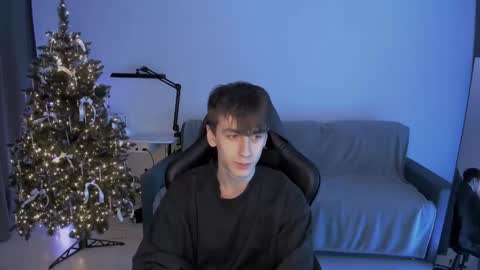 auracrye online show from 01-06-25, 09:43