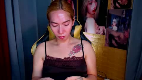 Miss awra online show from 10-08-25, 06:33