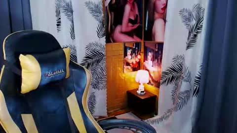 Miss awra online show from 03-27-26, 03:56