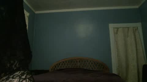 Snapshot of auramazed chatting on 05-29-26, 03:48 ganymedes online show from 05-29-26, 03:48