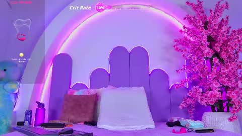 Aura online show from 07-21-26, 07:05
