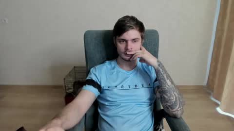 Snapshot of aurelius_x1 chatting on 04-28-26, 07:46 Maks online show from 04-28-26, 07:46