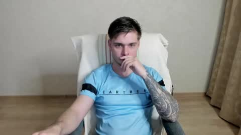 Snapshot of aurelius_x1 chatting on 05-11-26, 08:06 Maks online show from 05-11-26, 08:06