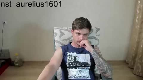 Snapshot of aurelius_x1 chatting on 06-13-26, 07:01 Maks online show from 06-13-26, 07:01