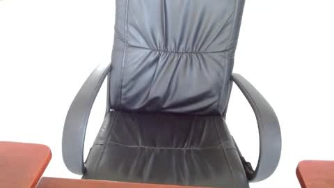 Aureliano online show from 04-21-26, 09:39