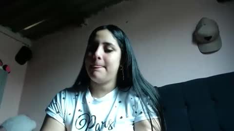 auroa_0785 online show from 05-27-26, 04:15