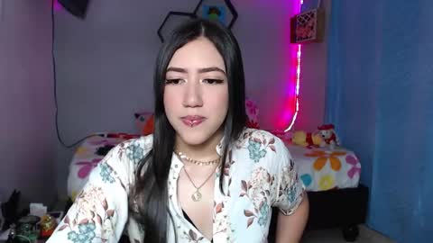 Snapshot of aurora_shy_ chatting on 09-10-25, 06:46 Aurora  online show from 09-10-25, 06:46