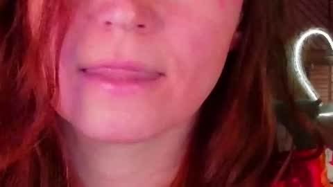 auroraborealis__ online show from 11-26-25, 06:47