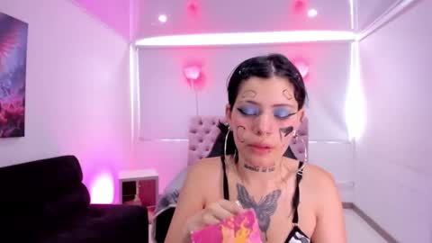 Aurora Diaz online show from 09-24-25, 07:39