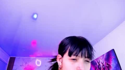 Aurora Diaz online show from 12-20-25, 07:21