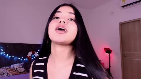 Aurora online show from 11-30-25, 11:09