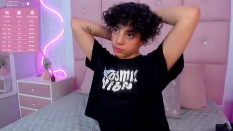 Mariana  online show from 05-22-26, 03:57