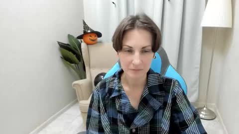 Aurora online show from 10-27-25, 03:49