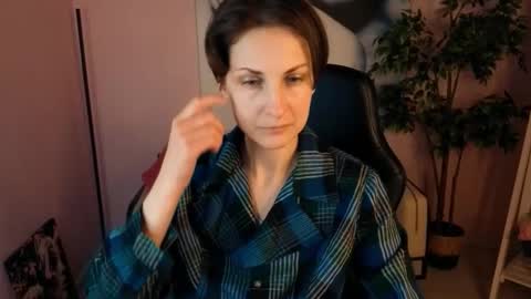 Aurora online show from 02-21-26, 06:20