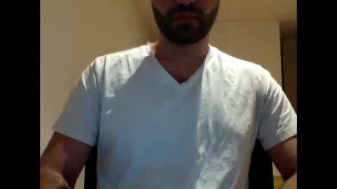 Snapshot of aussie099 chatting on 01-04-25, 10:38 aussie099 online show from 01-04-25, 10:38