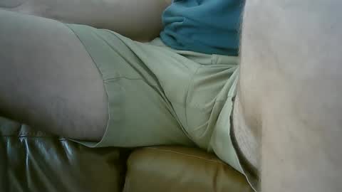 Snapshot of aussie5892 chatting on 01-29-25, 04:05 Justin online show from 01-29-25, 04:05