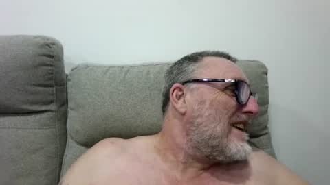 aussie_ozzie online show from 07-25-26, 09:18