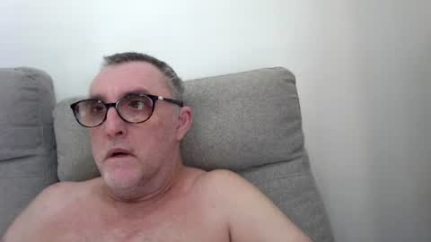aussie_ozzie online show from 07-31-26, 02:00