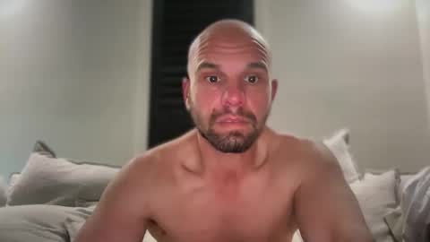 aussieboycal online show from 06-08-26, 11:43