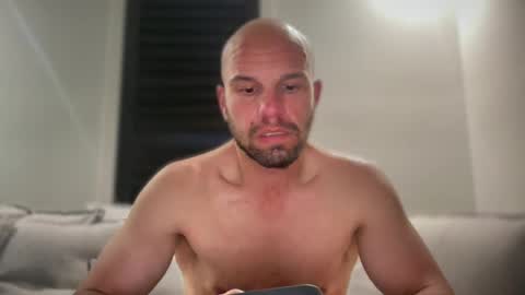 aussieboycal online show from 07-12-26, 12:29