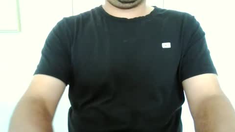 Snapshot of aussiecock2101 chatting on 02-10-25, 10:40 aussiecock2101 online show from 02-10-25, 10:40