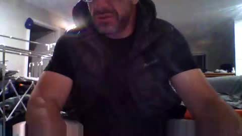 Snapshot of aussieguy59660 chatting on 10-04-25, 10:35 aussieguy59660 online show from 10-04-25, 10:35