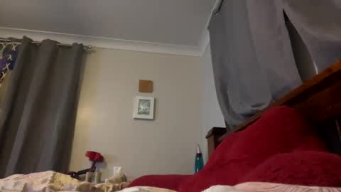 Snapshot of aussielovingxxx chatting on 05-06-26, 11:37 Milf4u online show from 05-06-26, 11:37