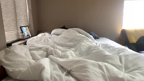 HarrisonGeorge online show from 02-27-25, 03:15