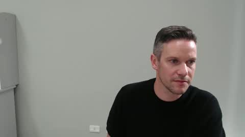 aussiesurfer0000 online show from 12-16-25, 07:02