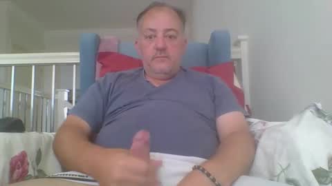 Snapshot of aussiesydguy chatting on 04-17-26, 02:14 chatbateaussie online show from 04-17-26, 02:14