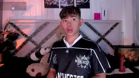 austin online show from 12-04-25, 10:24