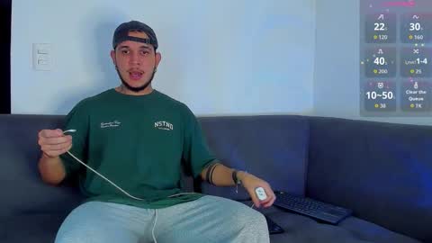 A online show from 10-21-25, 09:37