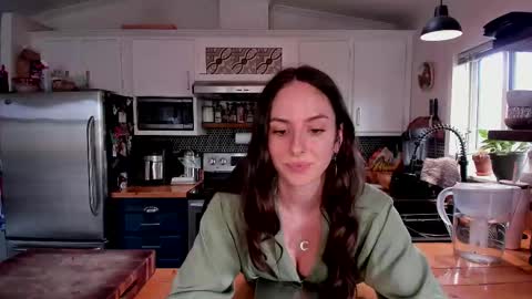 Autumn Knightly online show from 03-05-25, 08:32