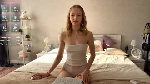 Annie online show from 03-22-26, 01:14