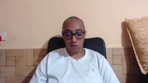 Snapshot of ava_f0xy chatting on 06-06-26, 03:55 Ava Jordana online show from 06-06-26, 03:55