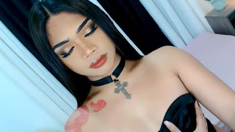 Ava online show from 12-04-25, 08:56