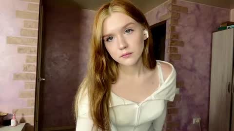 Snapshot of ava_sweetie chatting on 07-29-26, 09:13 Lover online show from 07-29-26, 09:13