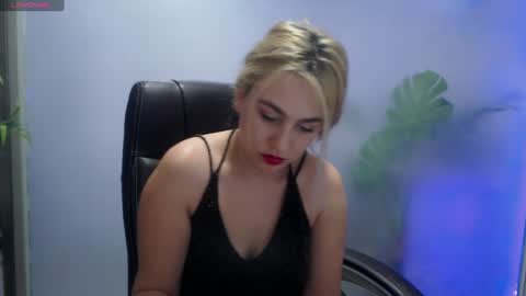    online show from 12-06-24, 11:00