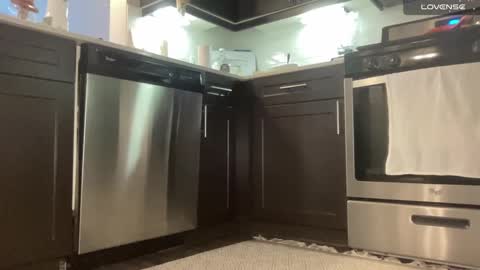 Snapshot of avabradley chatting on 03-01-25, 04:54 Ava . Support my channel by using my affiliate link to make your account  Thanks  online show from 03-01-25, 04:54