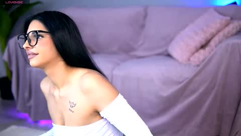 Ava online show from 03-03-26, 07:53