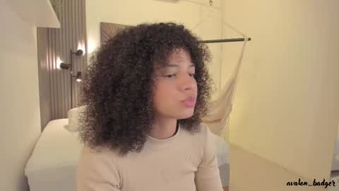 Avalon online show from 09-08-25, 07:46