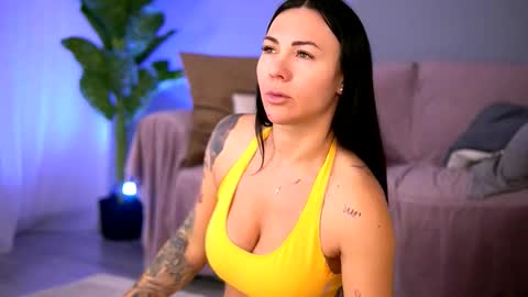 Ava online show from 01-14-26, 04:07