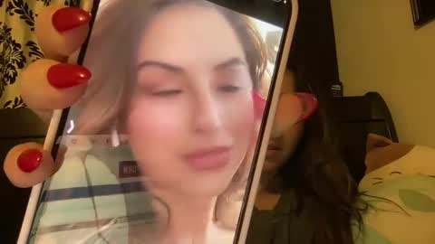 Snapshot of avamonroexo chatting on 12-31-24, 08:37 Ava Monroe online show from 12-31-24, 08:37