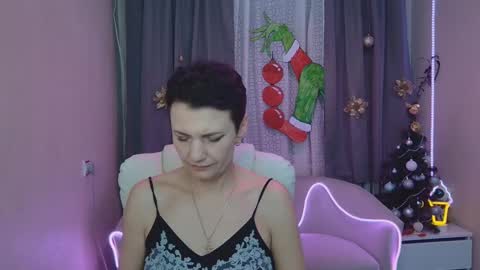 avasaturnian online show from 12-20-25, 08:32