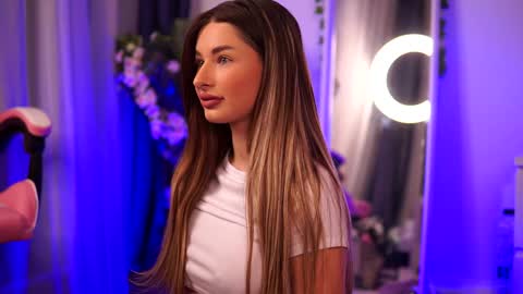 Carina online show from 02-03-25, 10:21