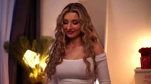 Carina online show from 03-01-25, 05:20